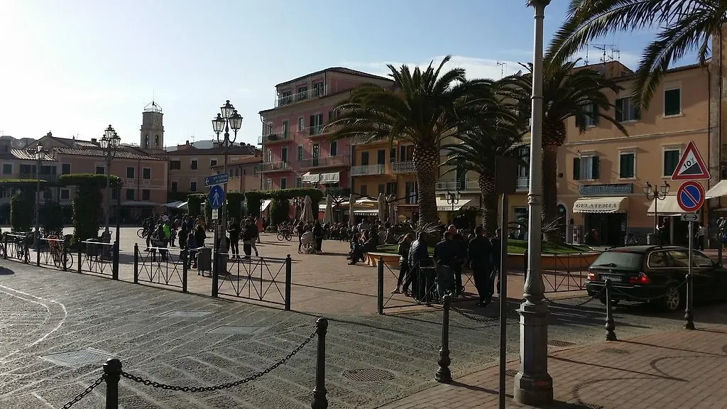 Appartamento Solferino Porto Azzurro 0*,  Italia